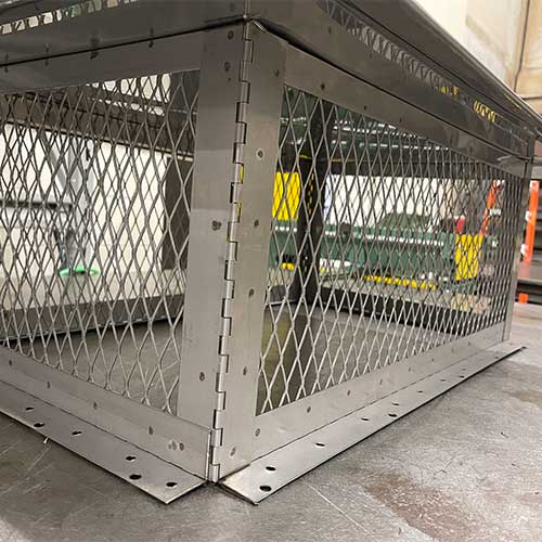 Knock-Down Stainless Cap with Hinged Flanges